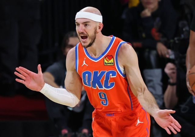 裁判报告为争议定调，马刺终结雷霆16连胜