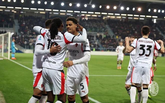 米兰前17轮意甲获11胜 历史