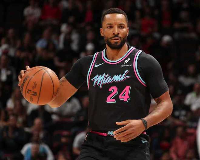 鲍威尔9记三分创生涯纪录，热火125-1