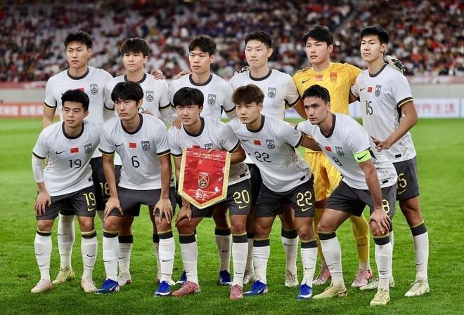 中国男足亚运23人名单出炉,海港中卫因车祸无缘：20岁泰山中卫史松宸压哨入选