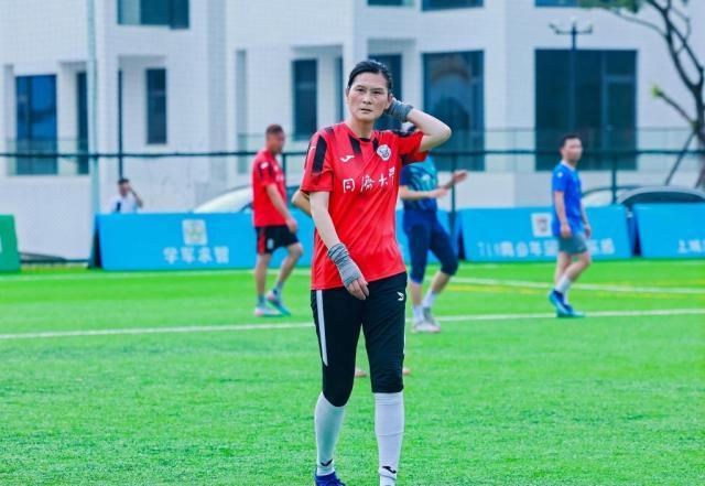 从女足国脚到基层城管：高宏霞退役后的另一条人生赛道