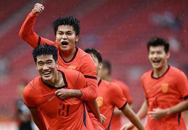 中国U23男足3-0泰国晋级四强：时隔28年再进亚运会男足半决赛